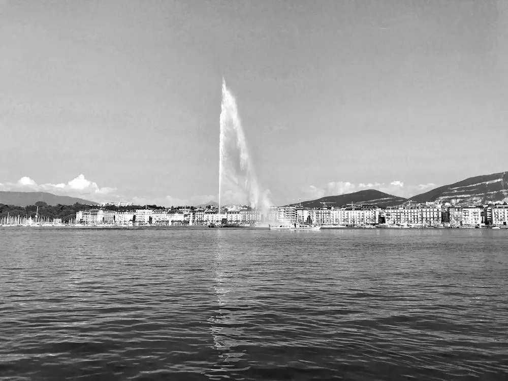 Studio-Web se situe proche du Jet d'eau de Genève